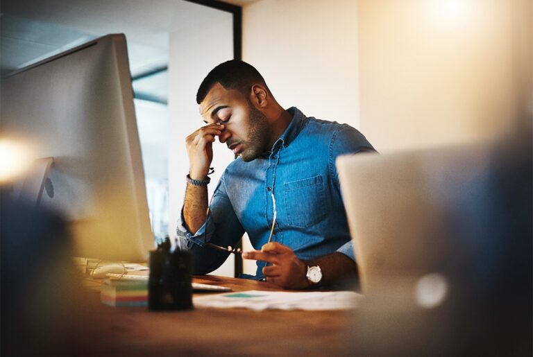 Modern CEO Burnout: Breaking the Fatigue Loops of a Hyper-Connected World
